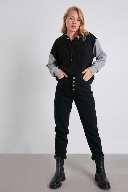 COLOR BRANDED SLEEVES HODDED SWEATSHIRT