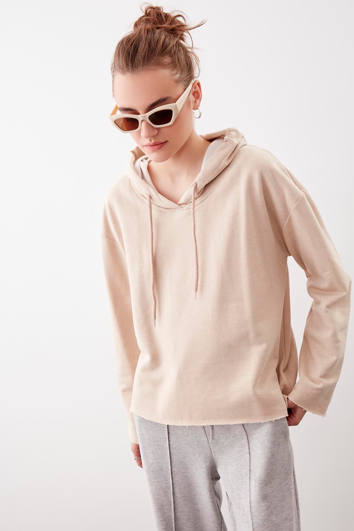 HOODED THREE-STRAND LOOSE SWEATSHIRT