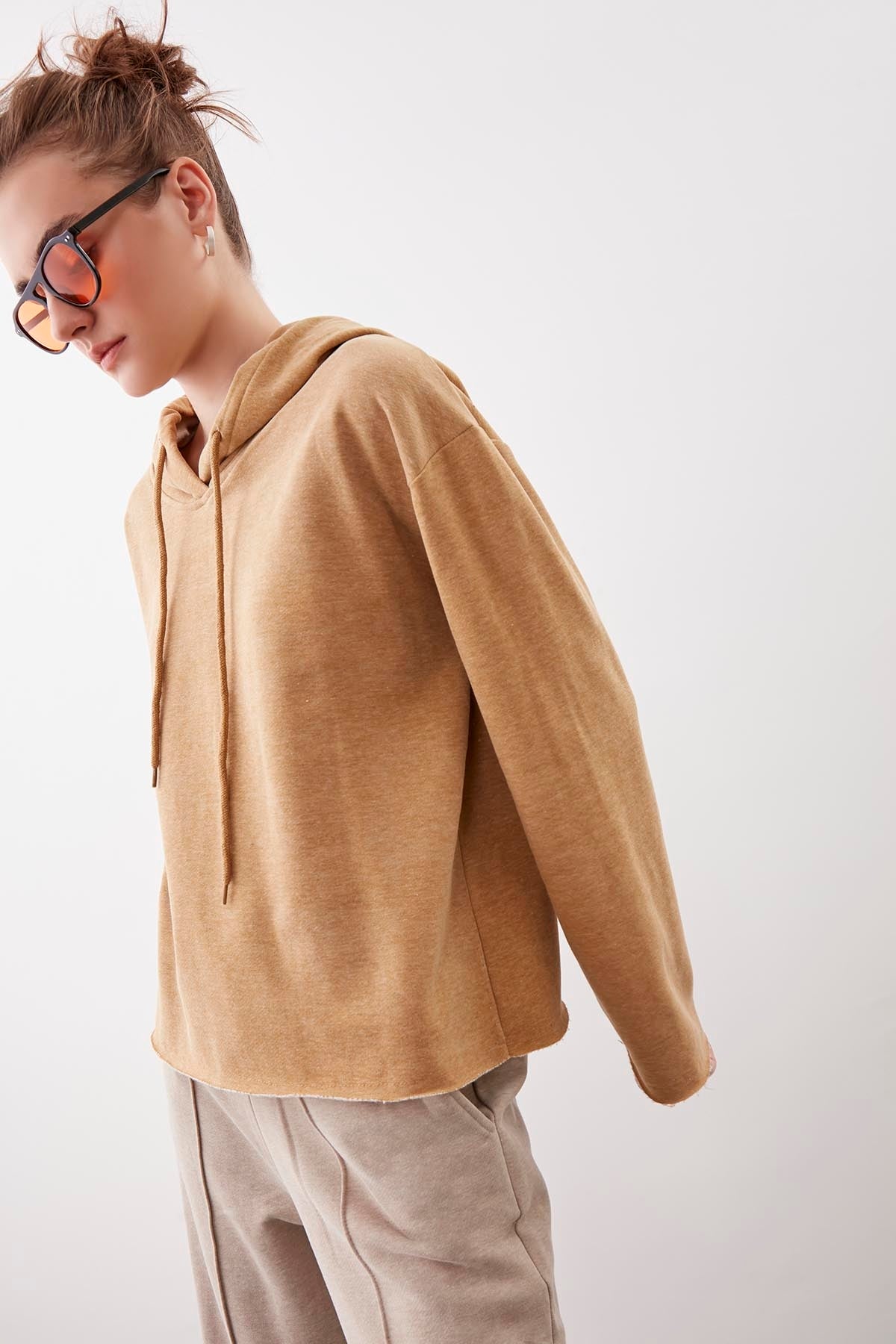 HOODED THREE-STRAND LOOSE SWEATSHIRT
