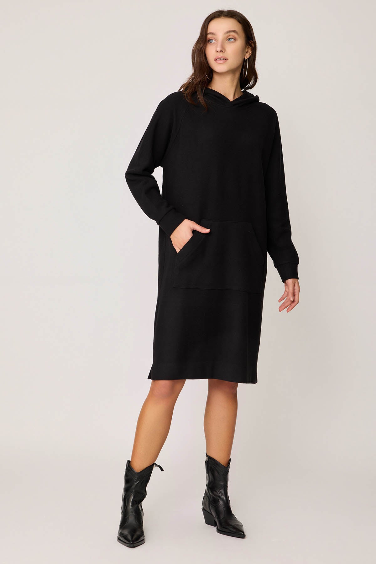 KNITTED DRESS WITH HOODED FRONT POCKET