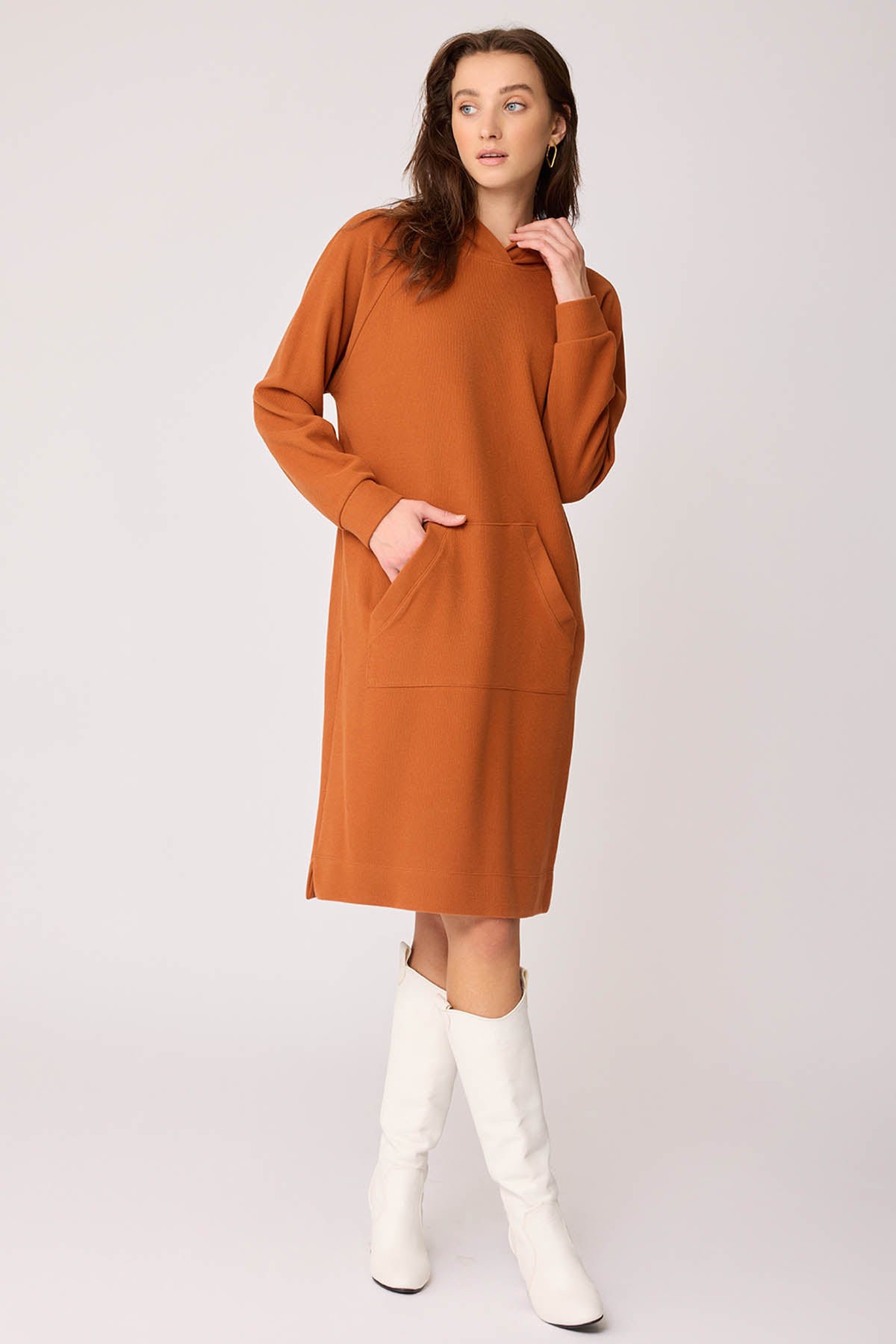 KNITTED DRESS WITH HOODED FRONT POCKET
