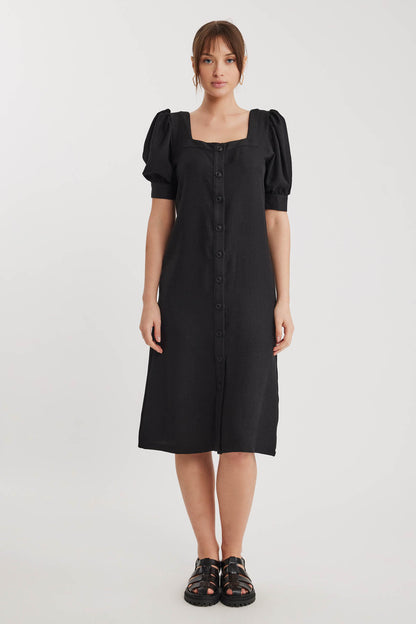 SHORT SLEEVE DRESS WITH SQUARE COLLAR FRONT BUTTON