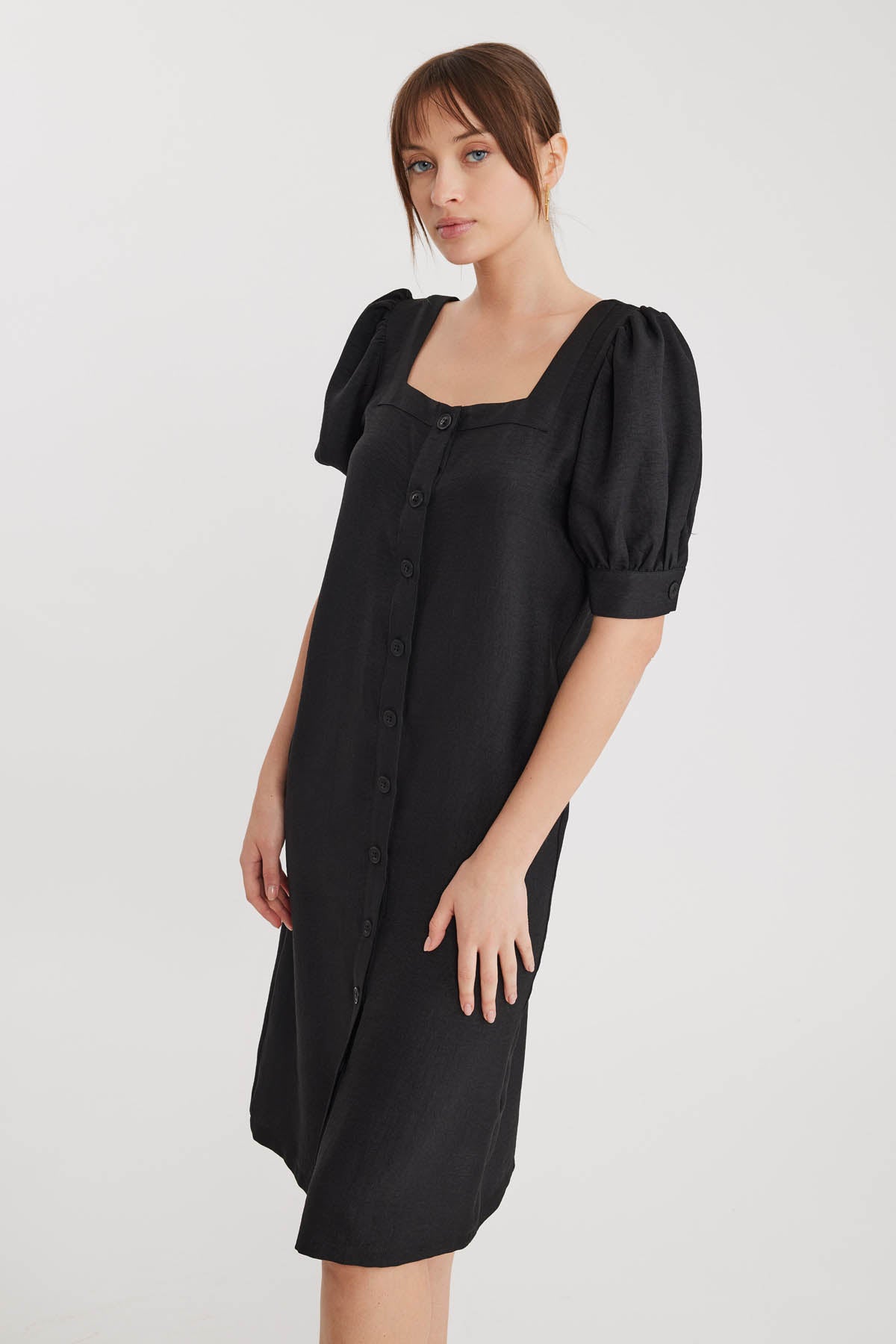 SHORT SLEEVE DRESS WITH SQUARE COLLAR FRONT BUTTON