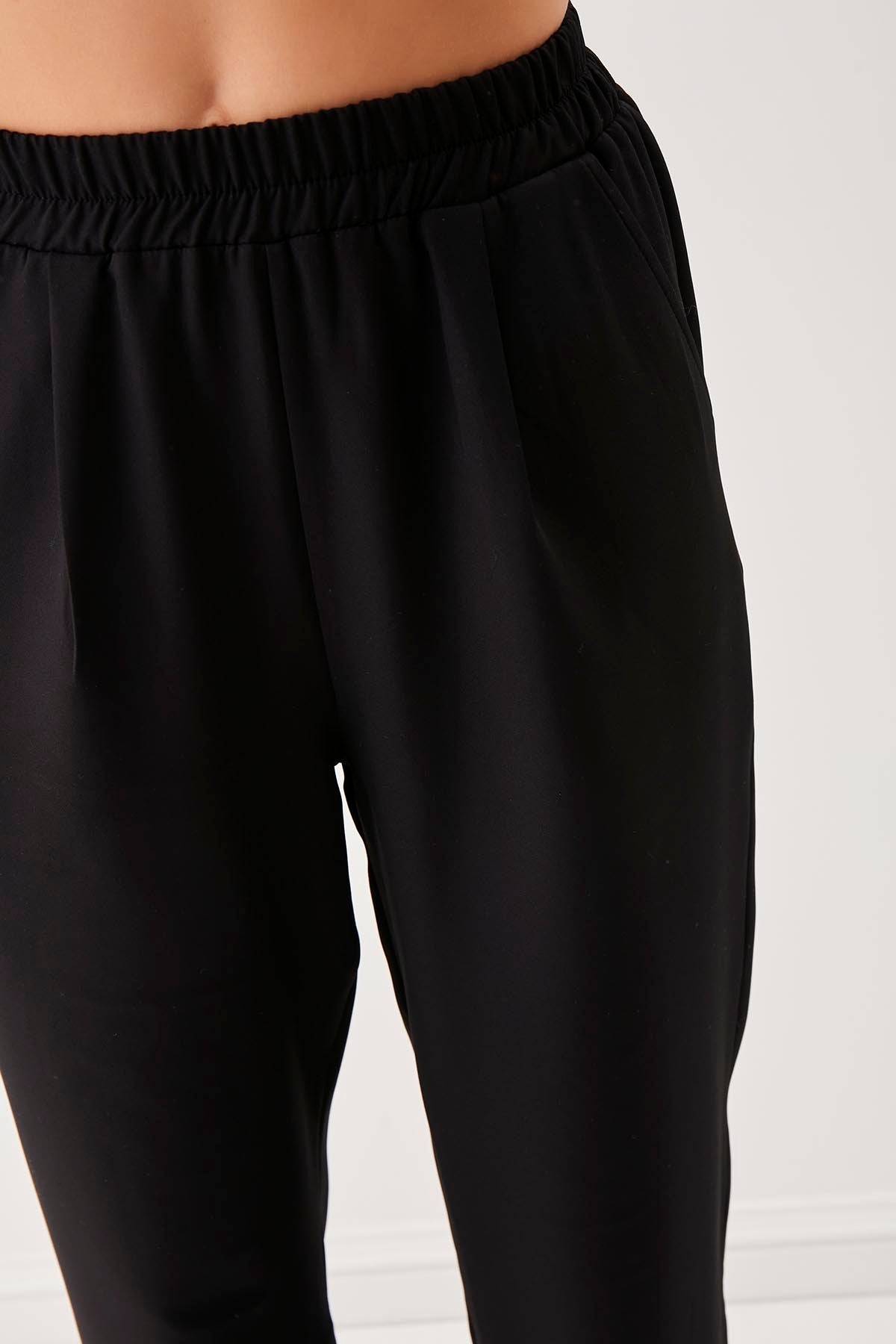 CARGO POCKET TROUSERS