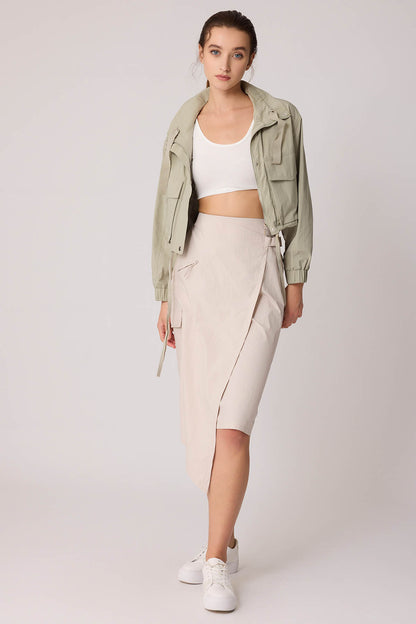 CARGO POCKET PARACHUTE FABRIC SKIRT WITH ELASTANE WAIST