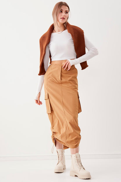 CARGO POCKET PARACHUTE FABRIC SKIRT WITH ELASTANE WAIST