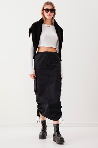 CARGO POCKET PARACHUTE FABRIC SKIRT WITH ELASTANE WAIST