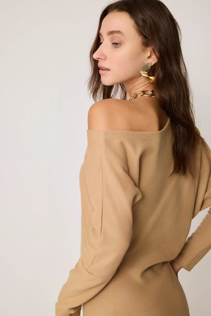 BOATHOUSE COLLAR ASYMMETRIC CUT DRESS