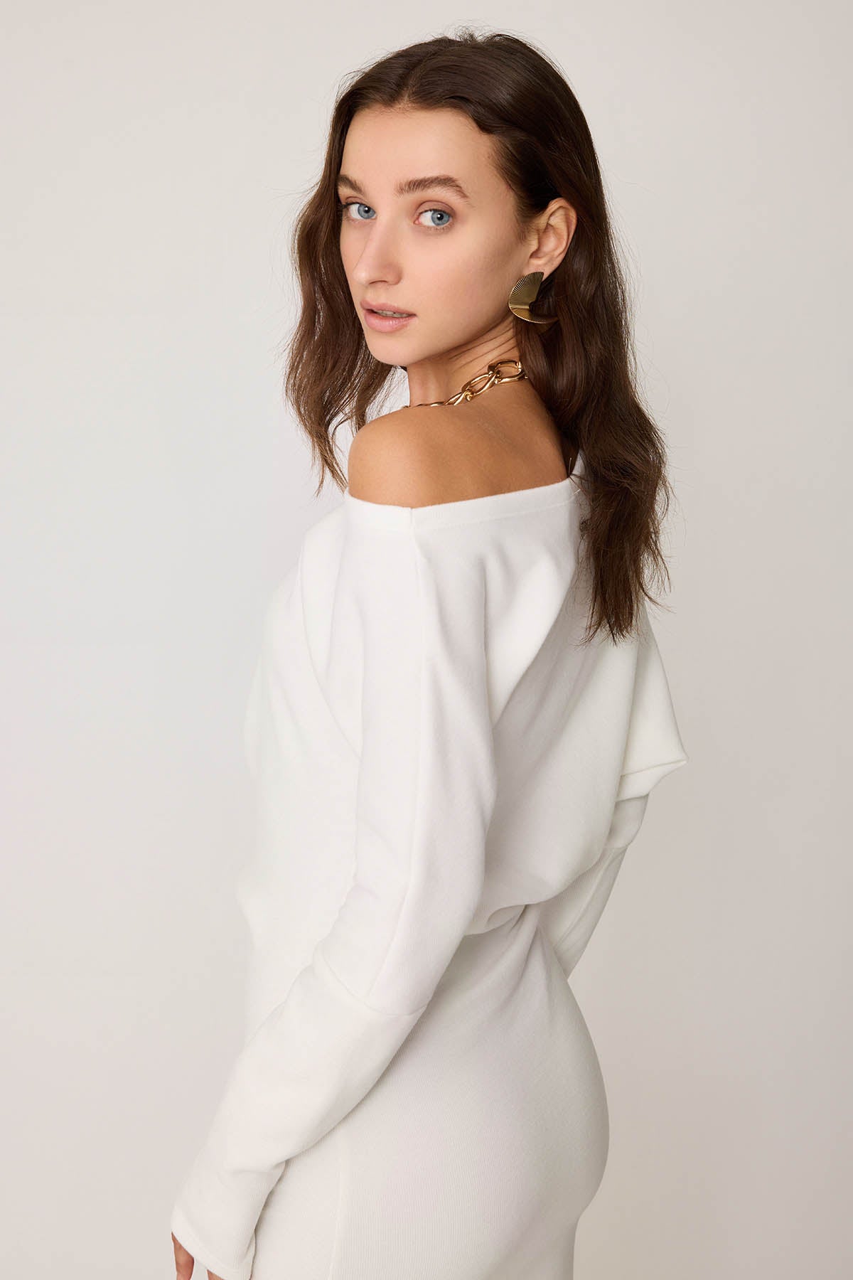 BOATHOUSE COLLAR ASYMMETRIC CUT DRESS