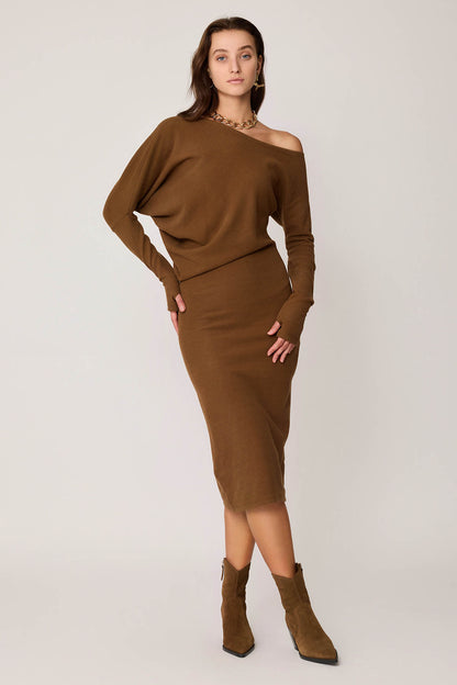 BOATHOUSE COLLAR ASYMMETRIC CUT DRESS