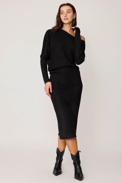 BOATHOUSE COLLAR ASYMMETRIC CUT DRESS