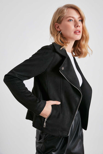 BUTTERFLY COLLAR ARTIFICIAL SUEDE BIKER JACKET