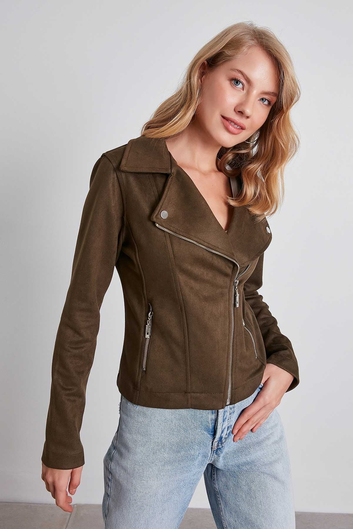 BUTTERFLY COLLAR ARTIFICIAL SUEDE BIKER JACKET