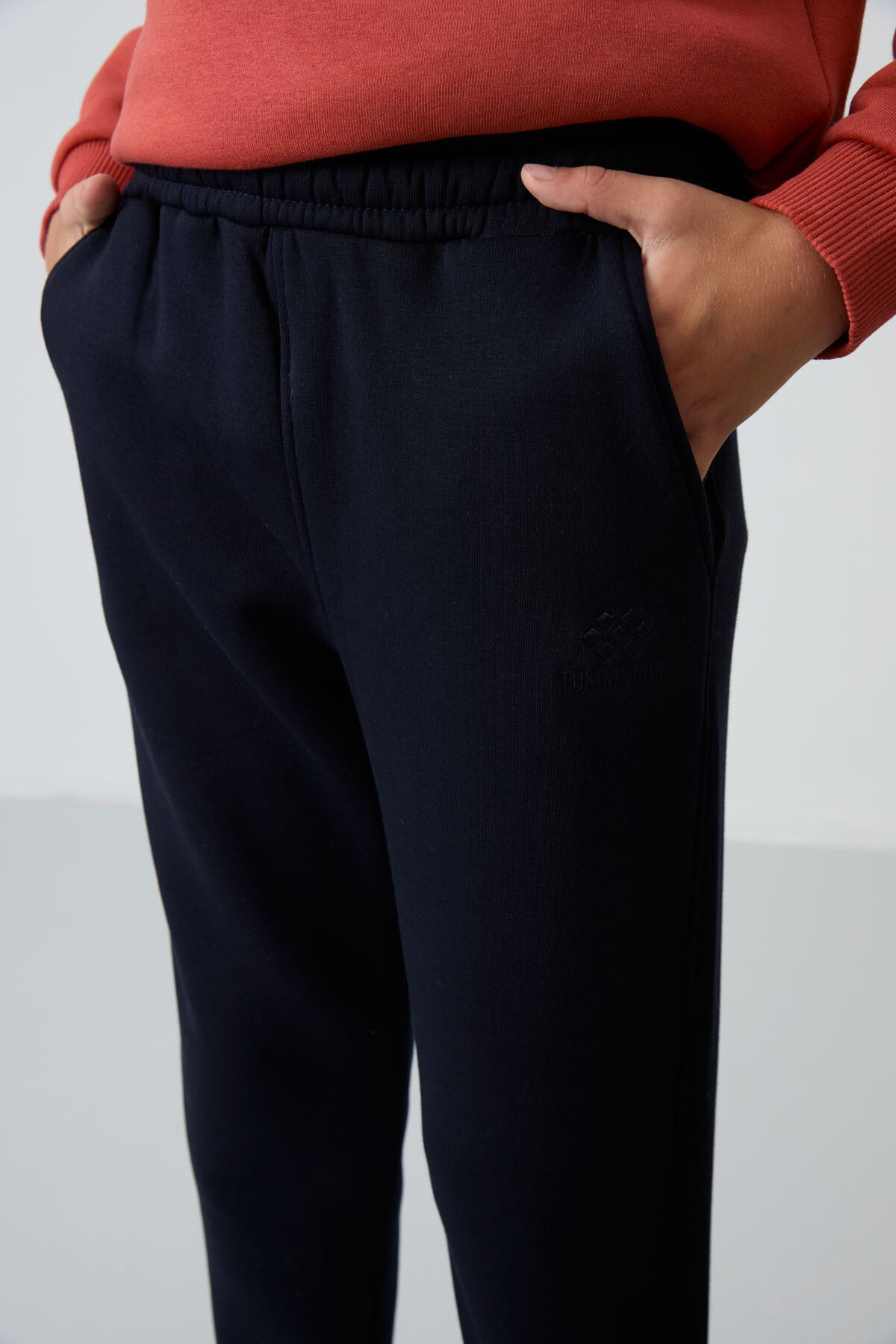 Blue Cotton Thick Fleece-Lined Soft Textured Standard Fit Embroidered Boys' Tracksuit Set - 11249