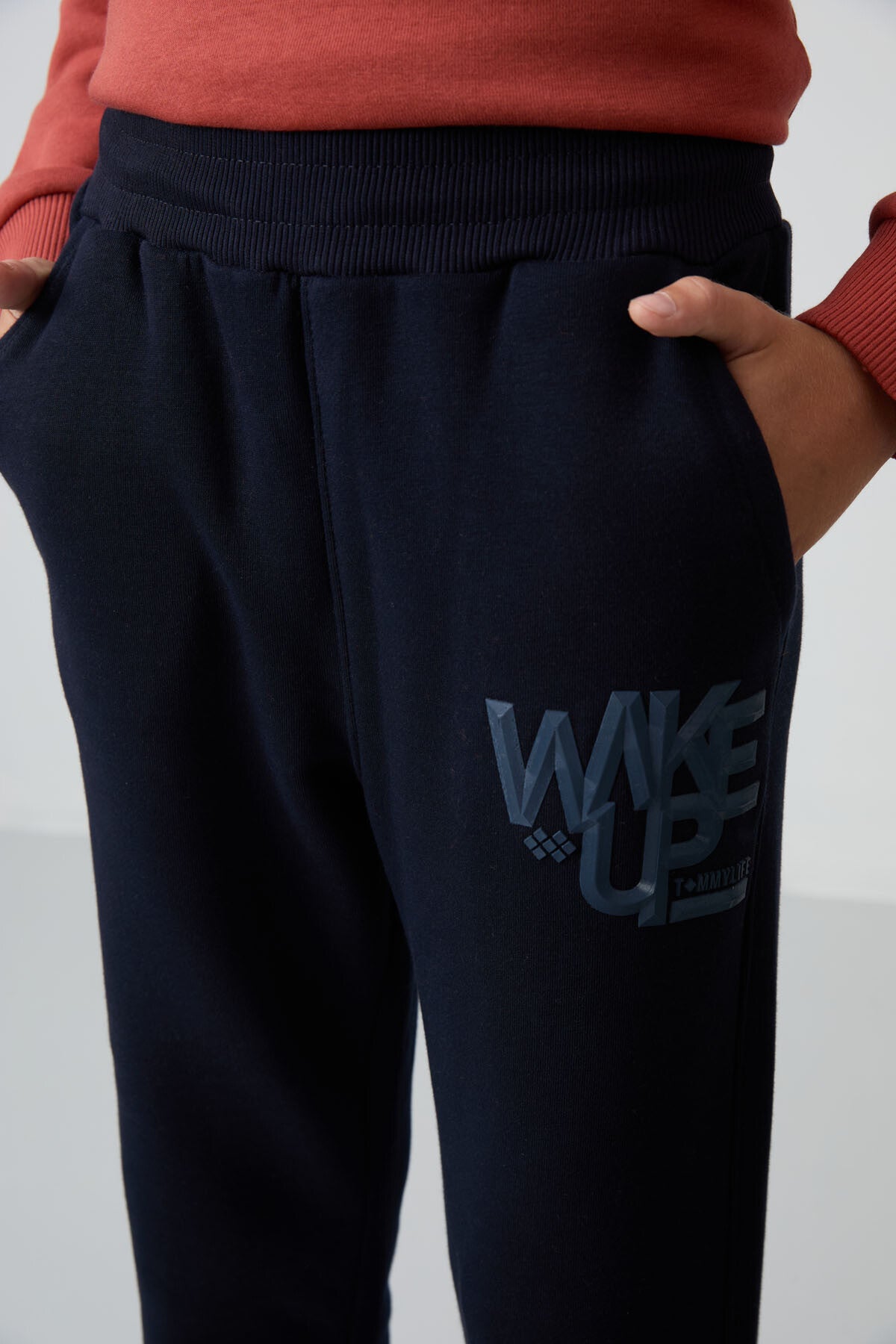 Navy Blue Cotton Thick Fleece-Lined Soft Textured Standard Fit Printed Boys' Tracksuit Set - 11253