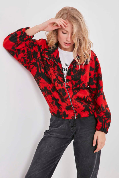 POLAR SWEAT WITH RED PATTERN