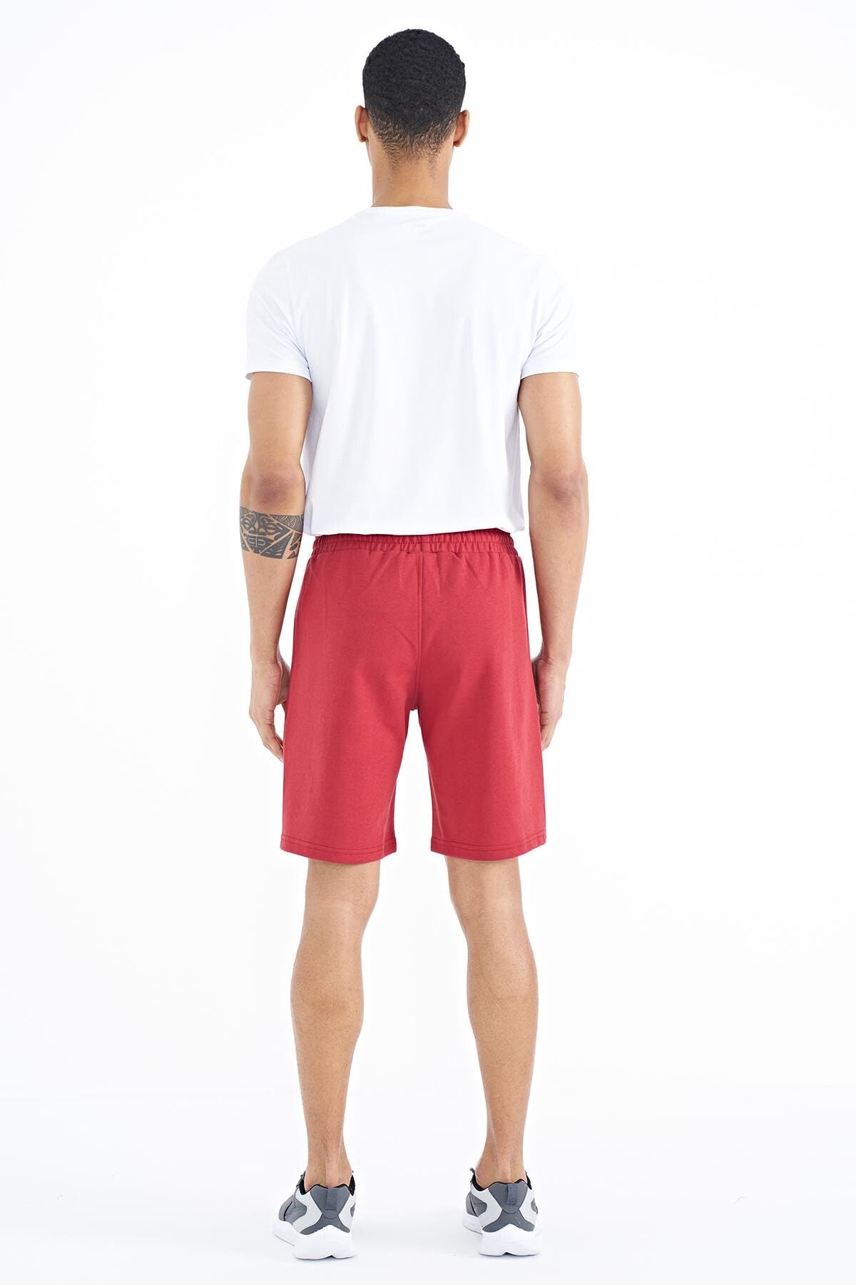 Ryan Red Pocketed Standard Fit Men's Shorts - 81239