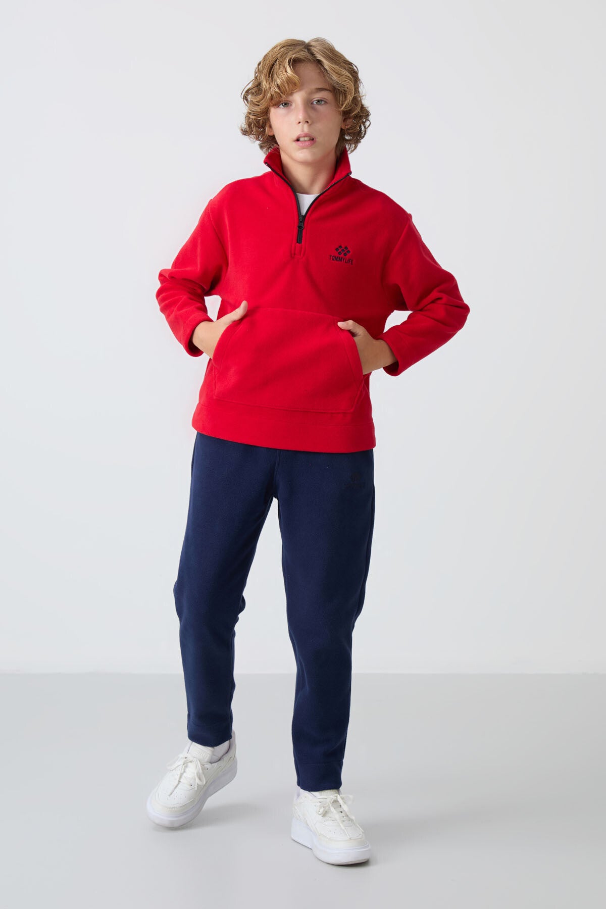 Red-Navy Thick Soft Textured Standard Fit Embroidered Fleece Boys' Tracksuit Set - 11218