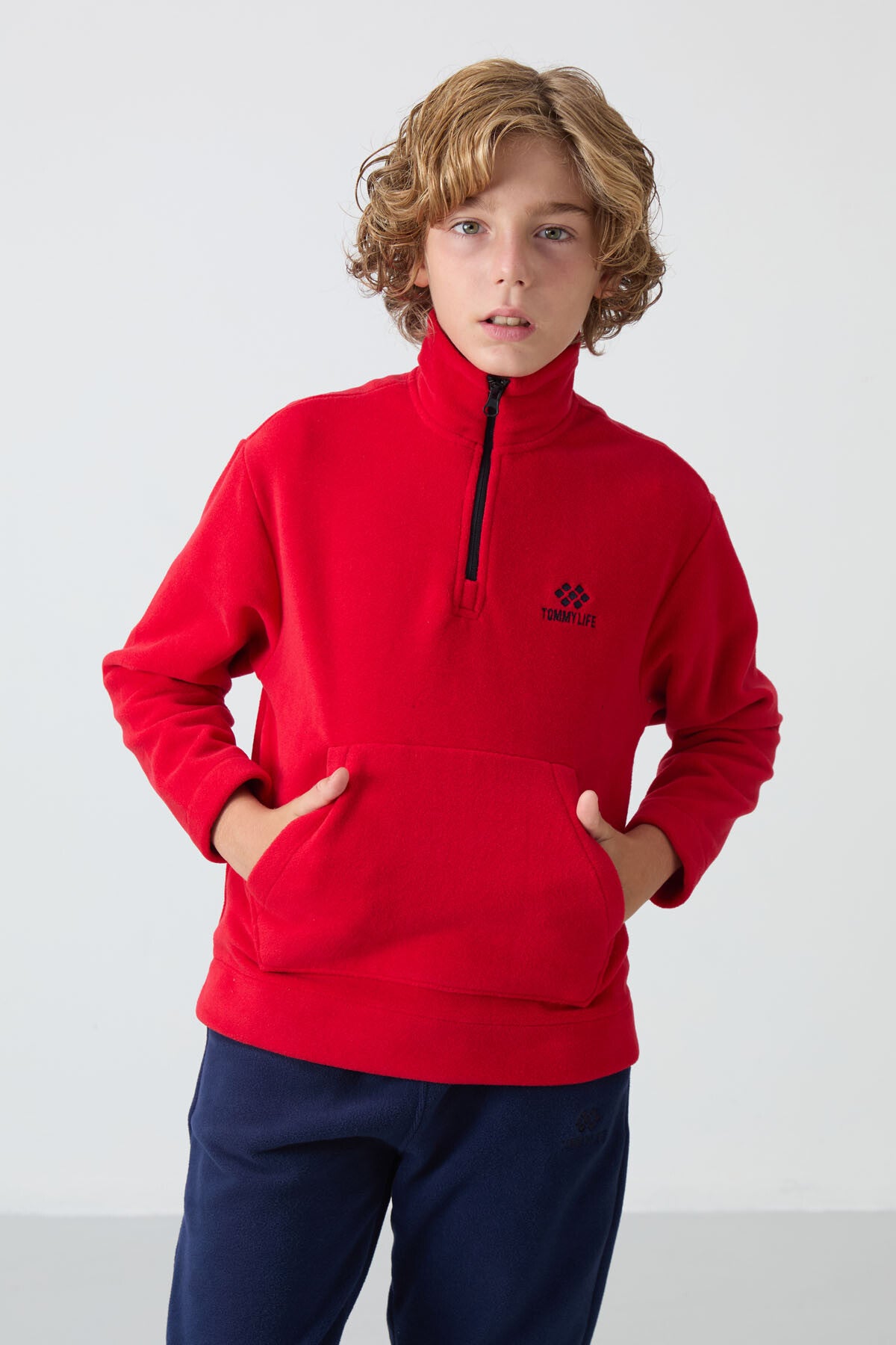 Red-Navy Thick Soft Textured Standard Fit Embroidered Fleece Boys' Tracksuit Set - 11218