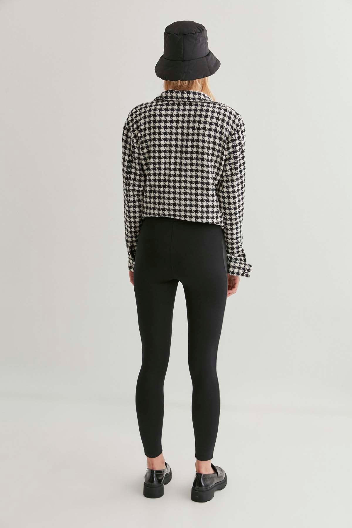 SHORT ARCHED TIGHTS