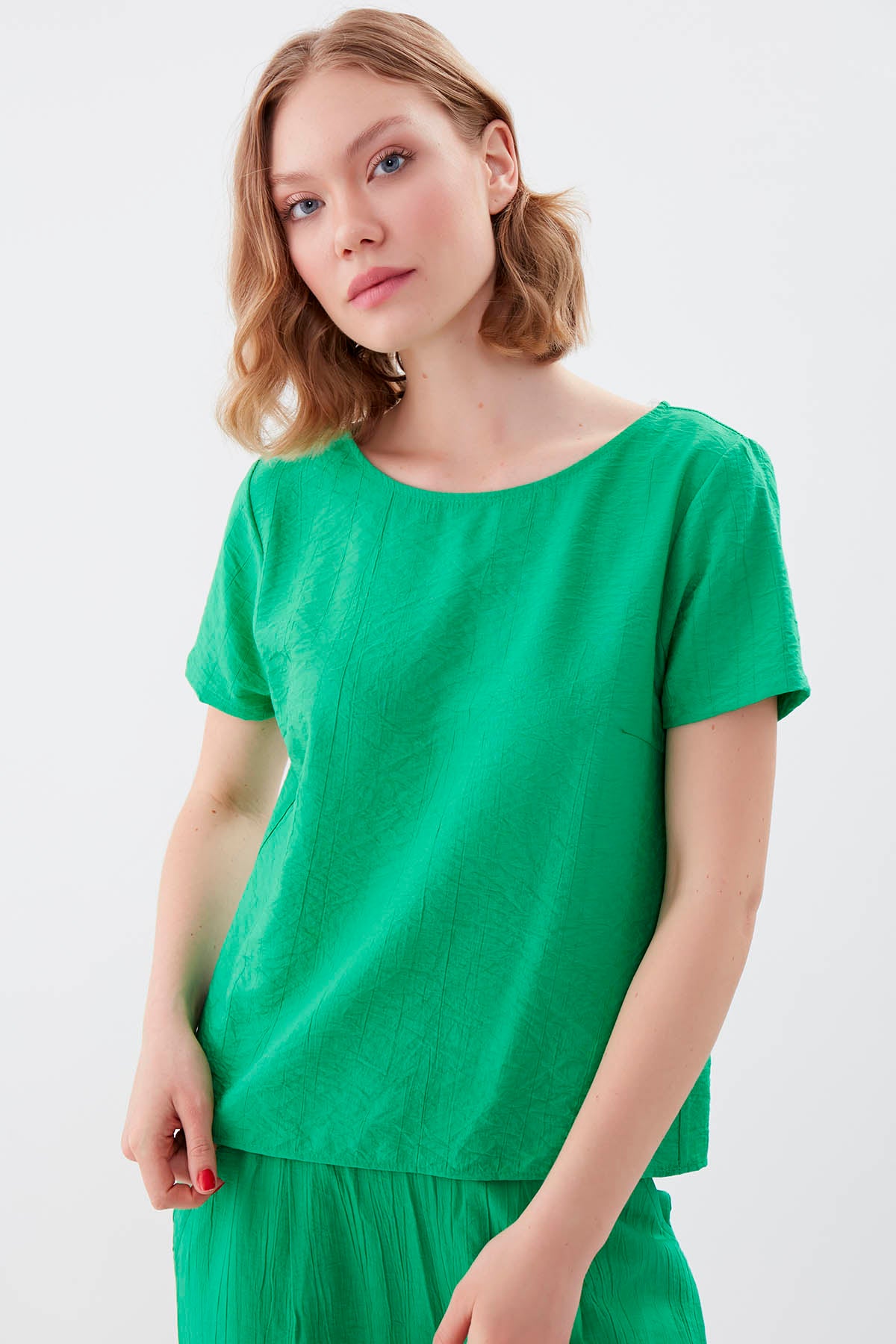 SHORT SLEEVE BLOUSE