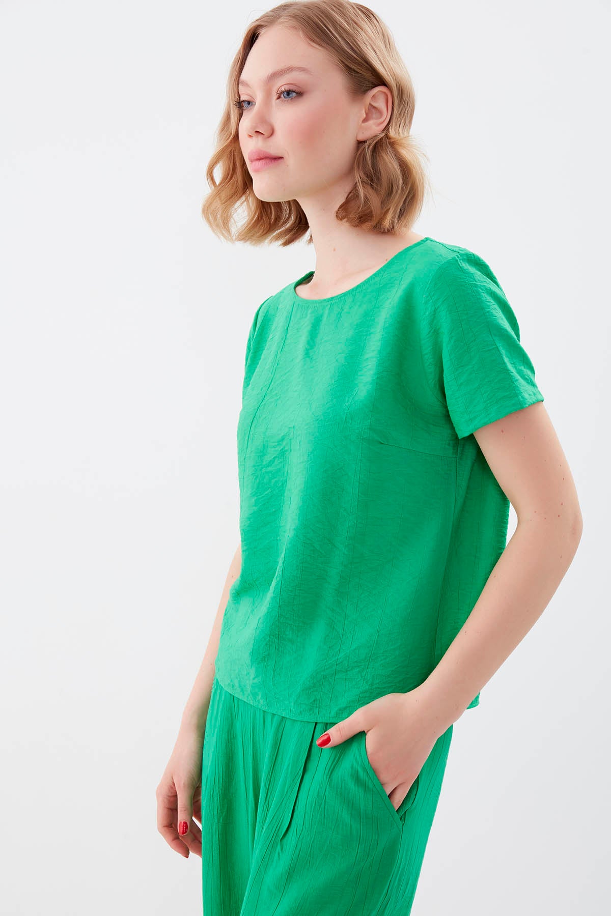 SHORT SLEEVE BLOUSE