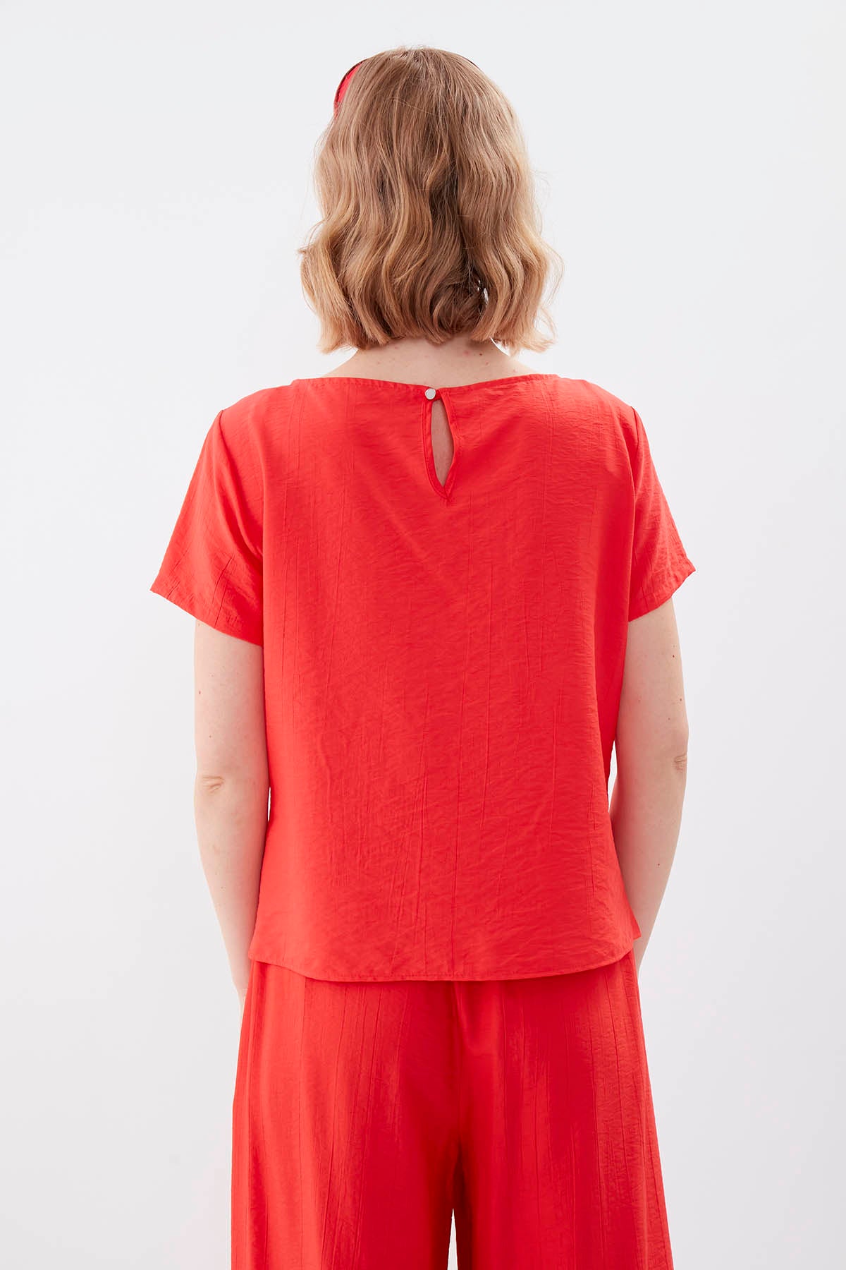 SHORT SLEEVE BLOUSE