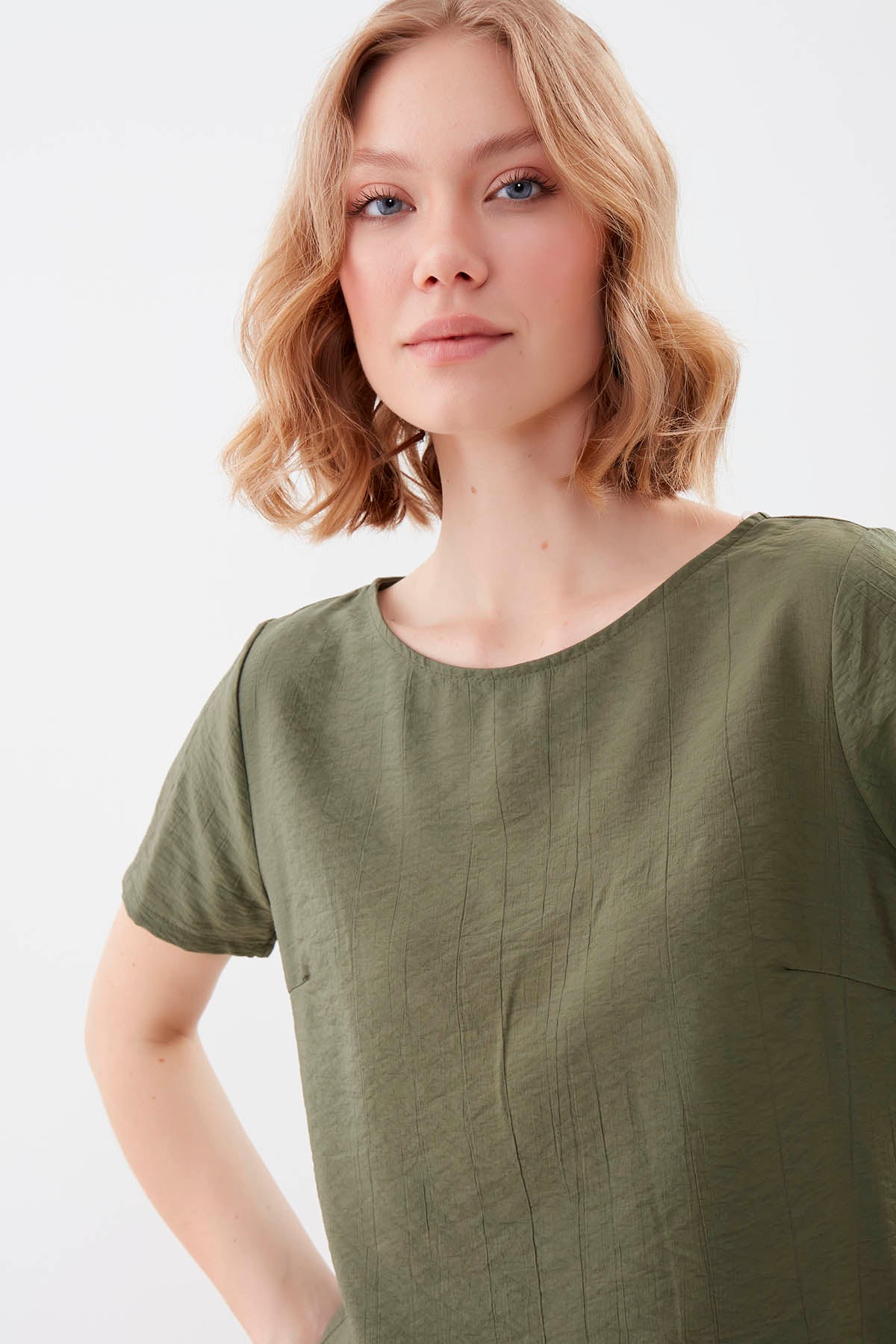 SHORT SLEEVE BLOUSE