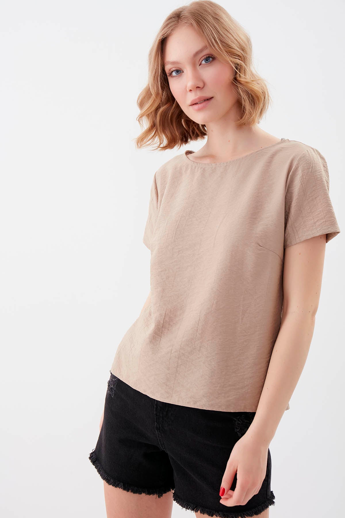 SHORT SLEEVE BLOUSE