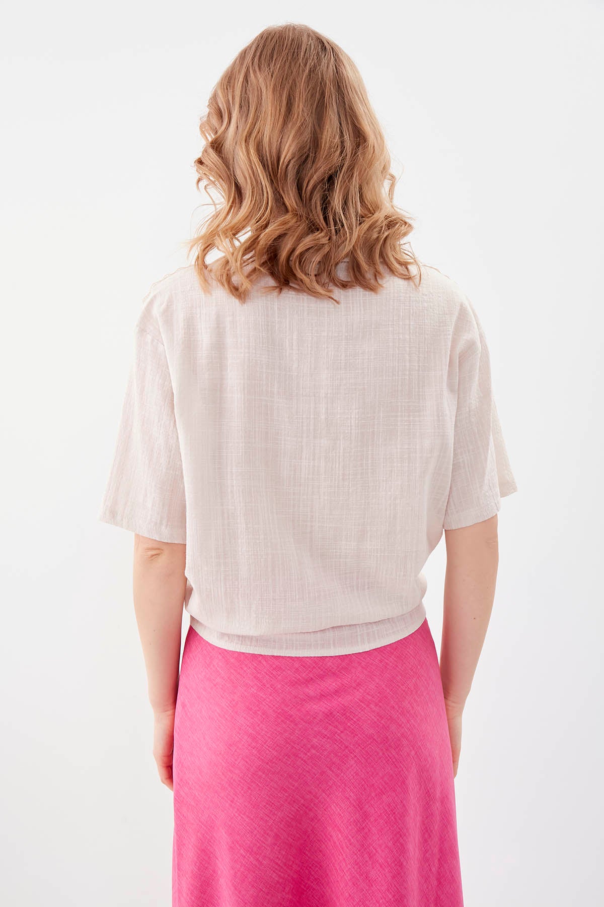 SHIRT WITH SHORT SLEEVE BINDING