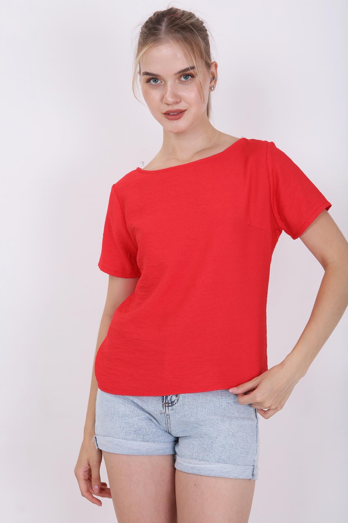 CROP BLOUSE WITH SHORT SLEEVES