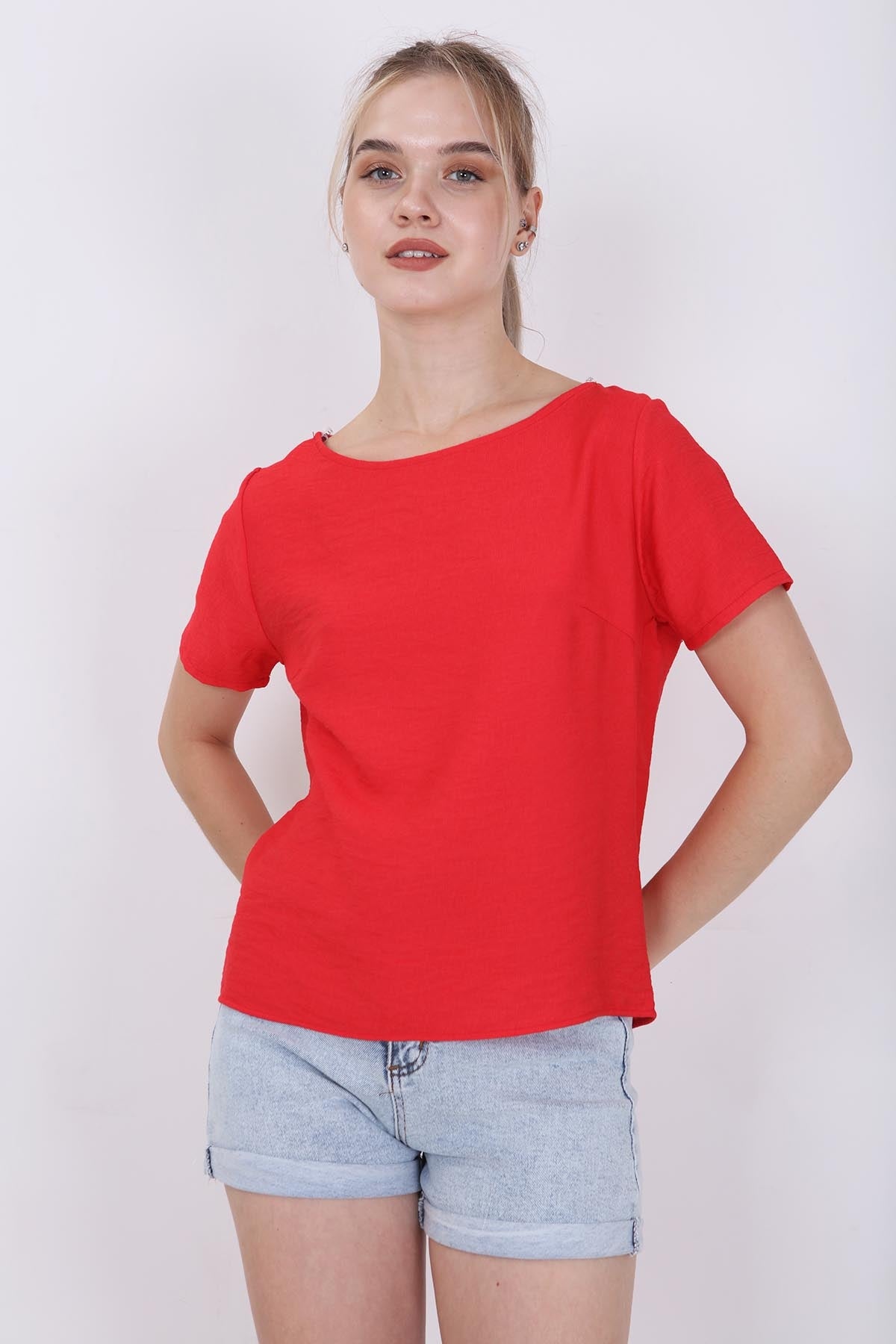 CROP BLOUSE WITH SHORT SLEEVES