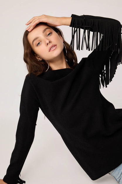 BLOUSE WITH TASSEL