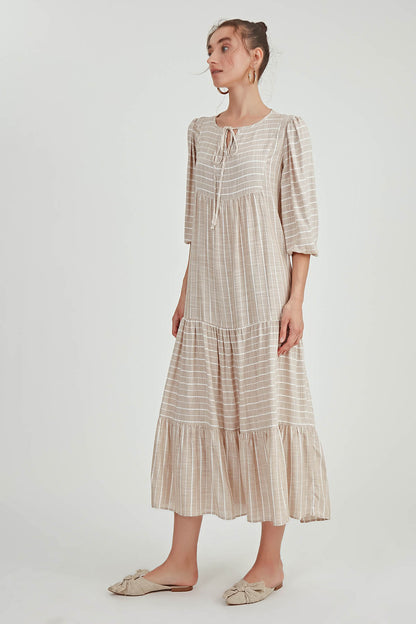 LONG DRESS WITH SLEEVES AND COLLAR