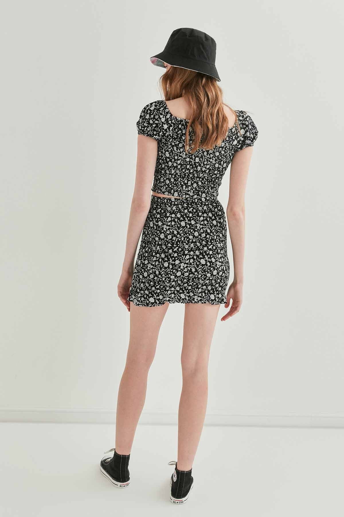 COMPLETE COILED NARROW SKIRT
