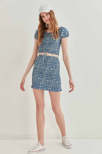 COMPLETE COILED NARROW SKIRT
