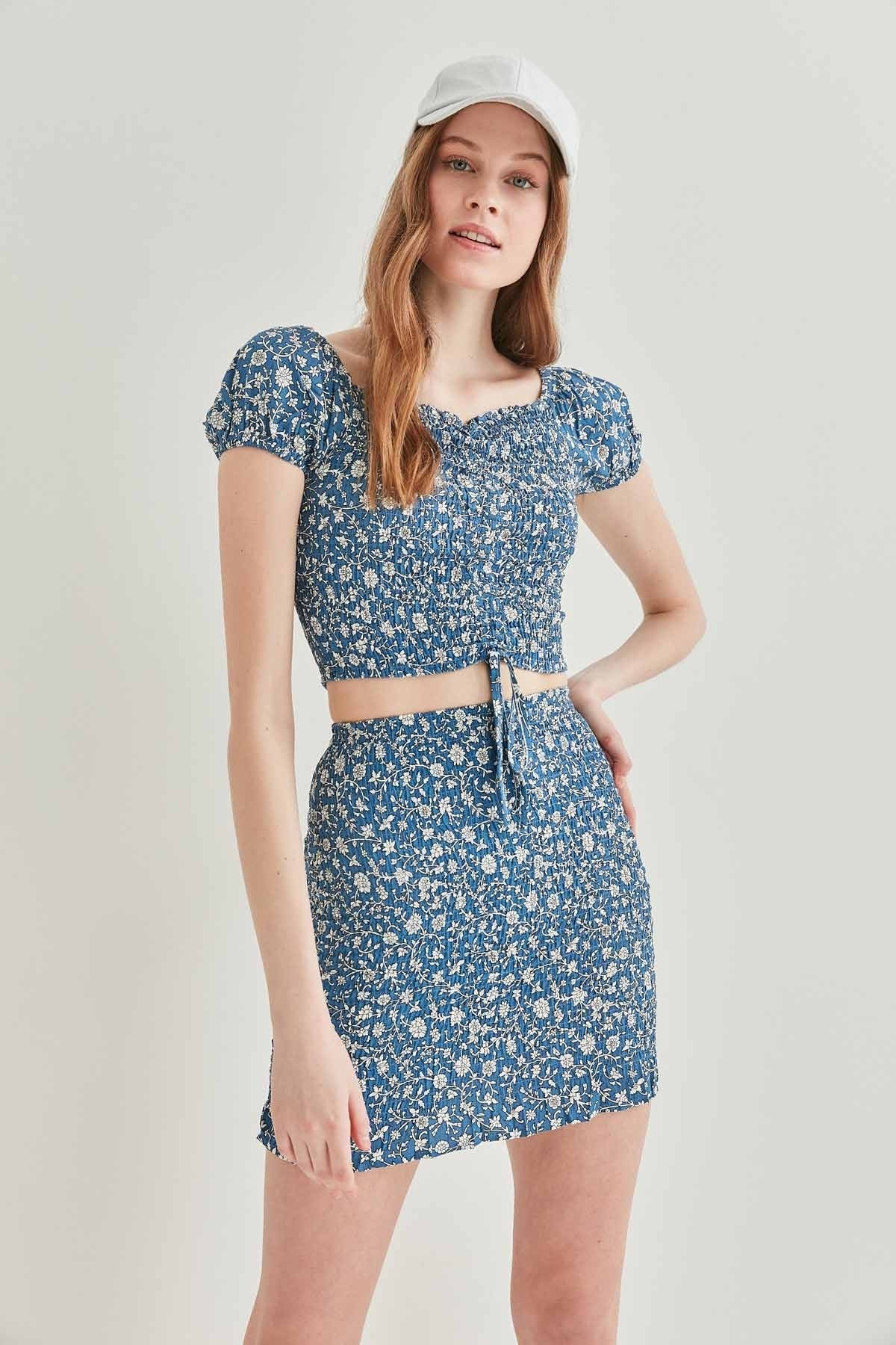 COMPLETE COILED NARROW SKIRT
