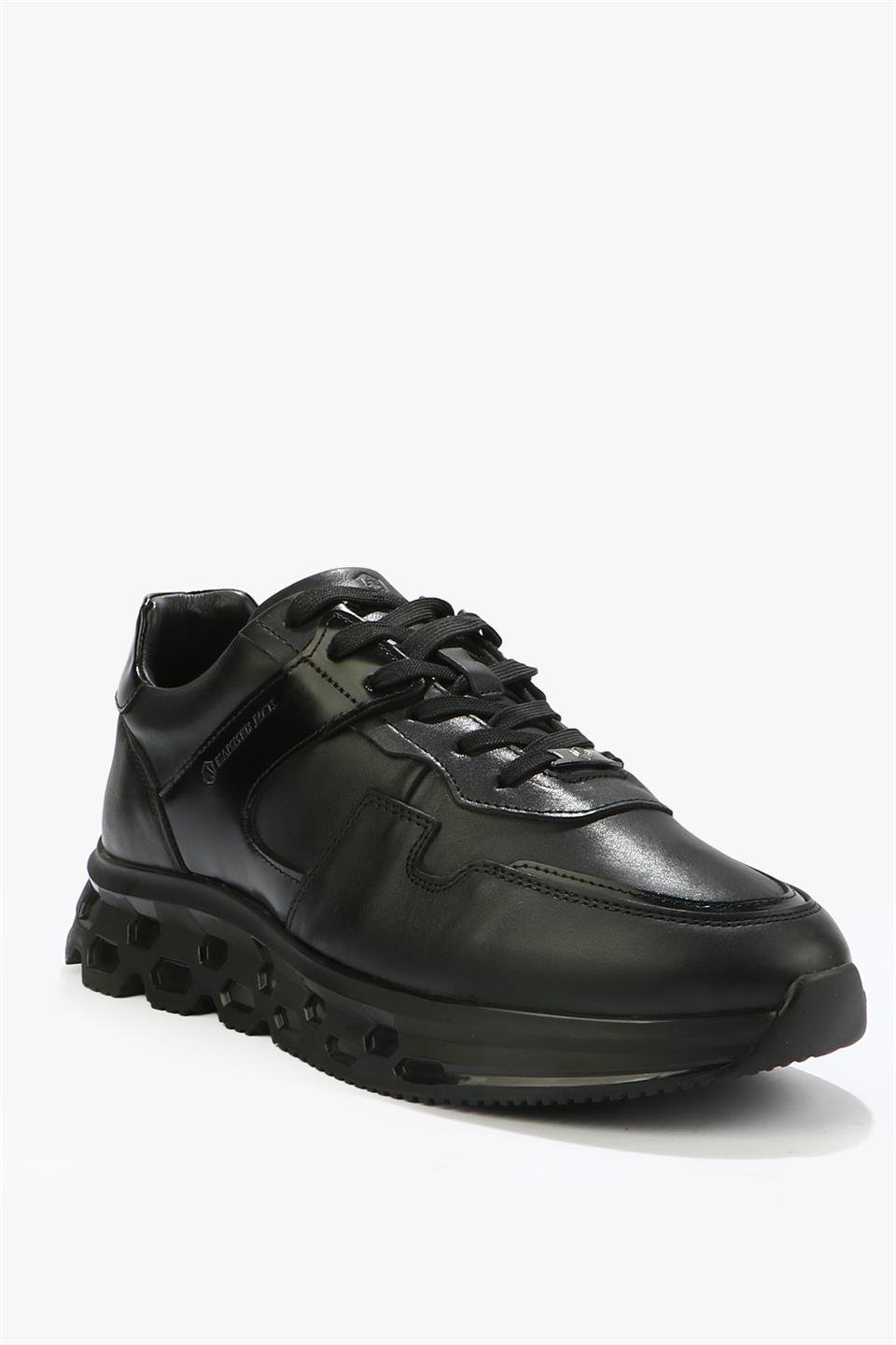 Wode Black Men's Sports Shoes