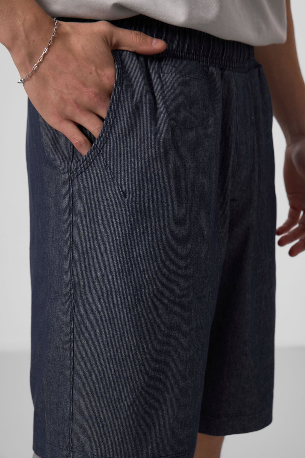 Navy Blue Standard Fit Woven Lightly Stretch Men's Chino Shorts - 81290
