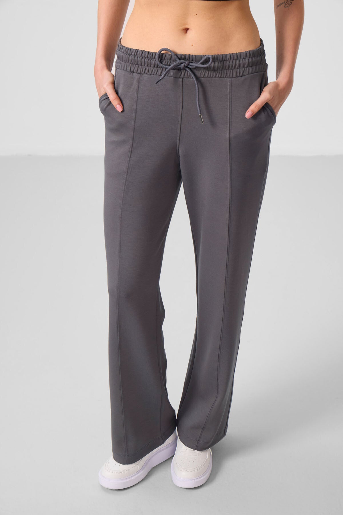 Dark Grey Soft Textured Pocket Detailed Front Stitch Women's Palazzo Trousers - 94670