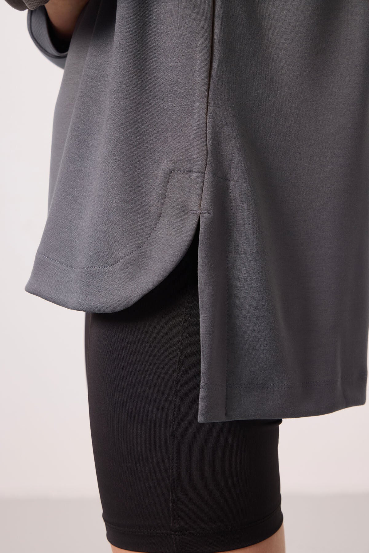 Dark Grey Soft Textured O Collar Comfort Fit Women's Tunic Sweatshirt - 97305