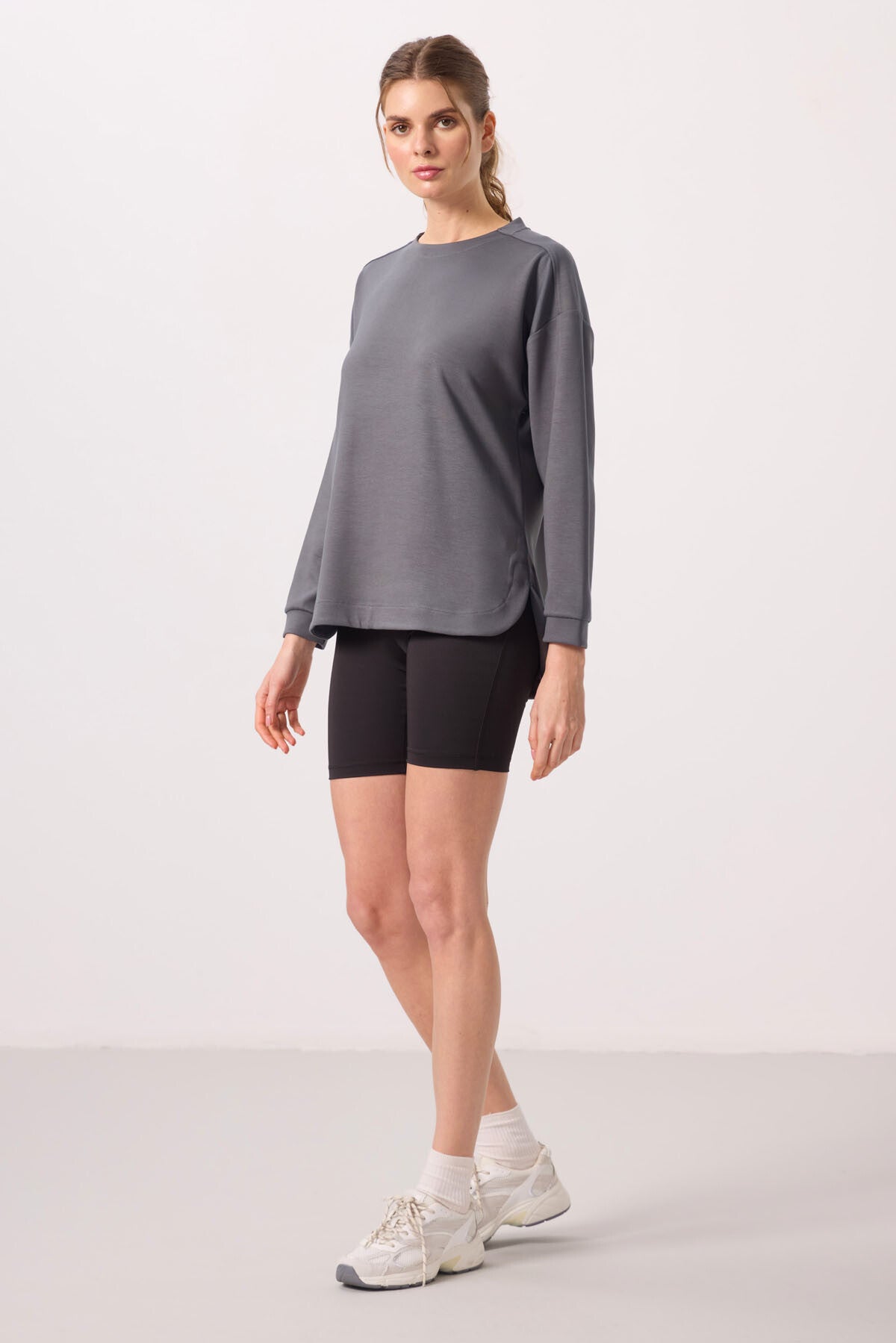Dark Grey Soft Textured O Collar Comfort Fit Women's Tunic Sweatshirt - 97305