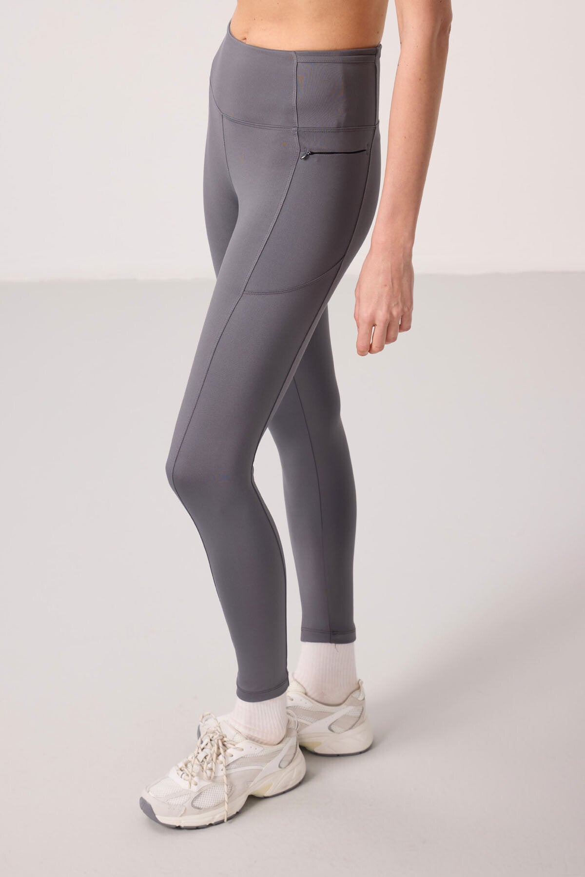 Dark Gray Polyester Flexible Standard Fit Performance Women's Tights - 94667