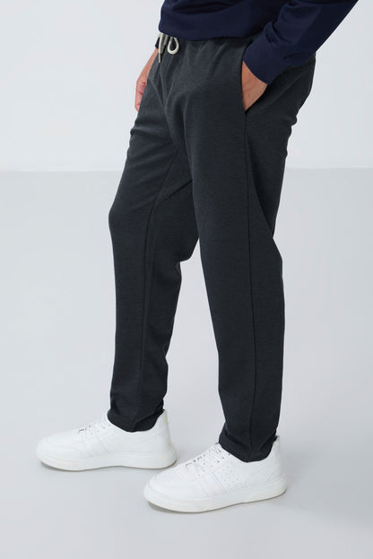 Dark Grey Textured Surface Standard Fit Men's Tracksuit Bottom - 82155