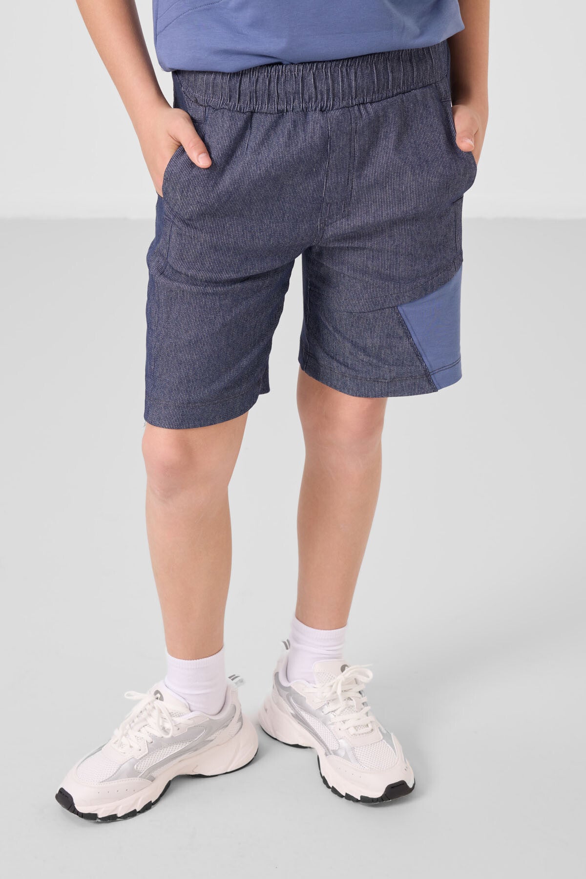 Dark, blue-coated cotton oversize fit woven lightweight flexible chino shorts set - 11275
