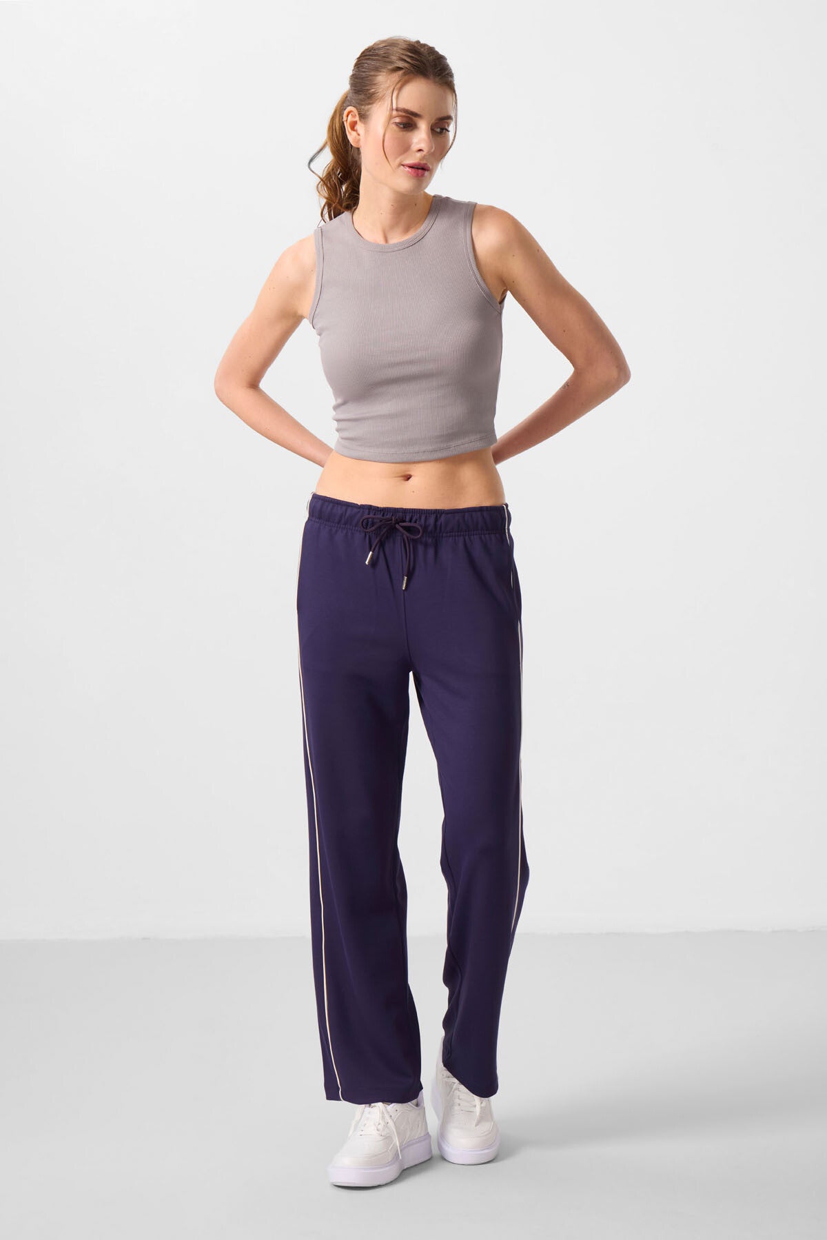 Dark Purple Soft Textured Side Panel Detailed Wide Leg Women's Palazzo Trousers - 94669