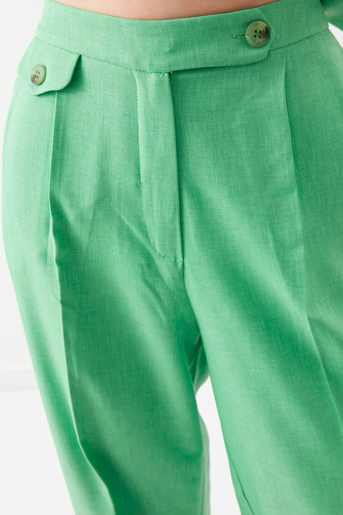 SMALL POCKET DETAILED WIDE TRACK TROUSERS