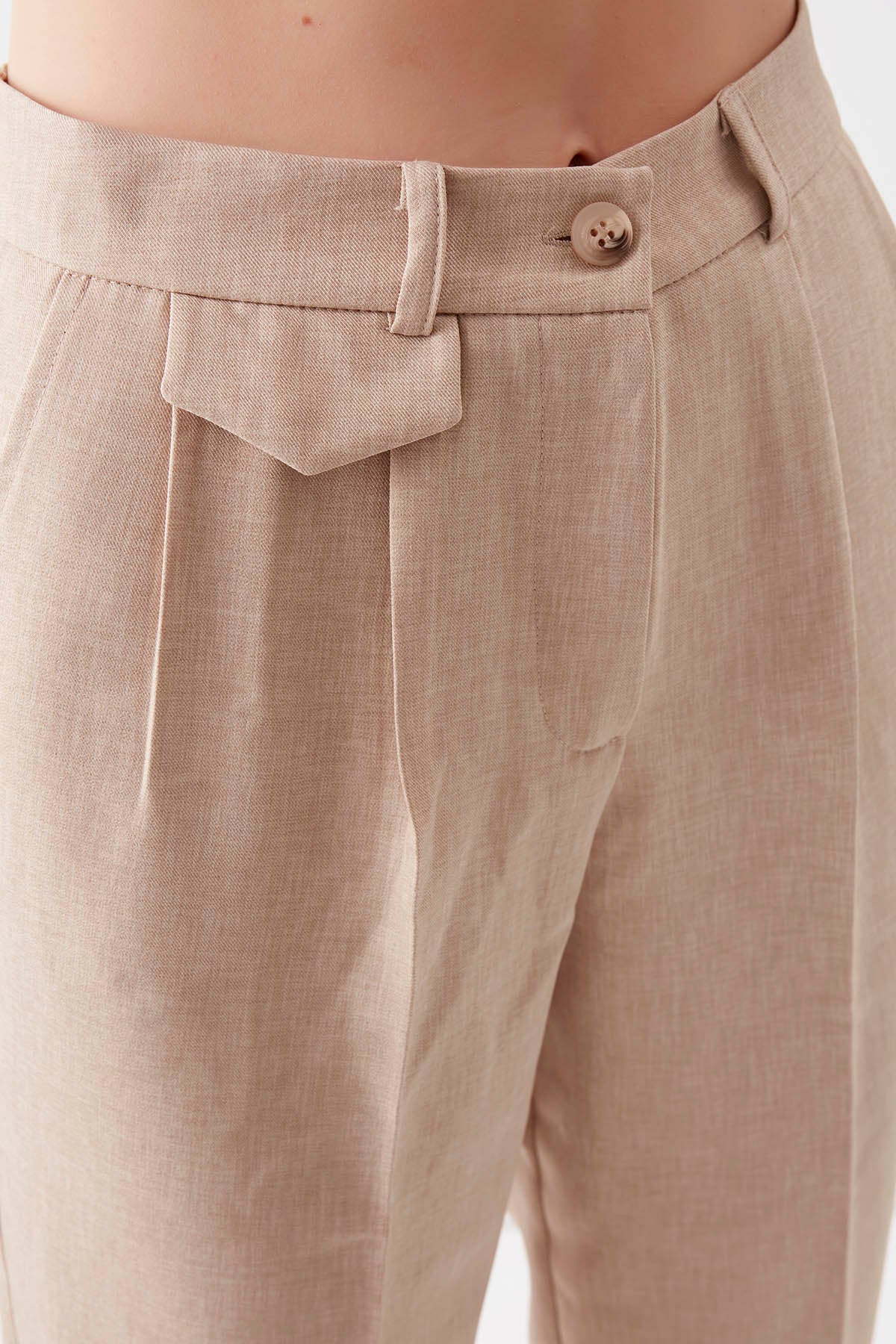 SMALL COVER POCKET  CROP TROUSERS