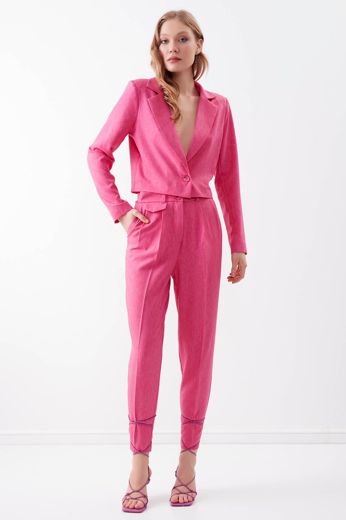 SMALL COVER POCKET  CROP TROUSERS