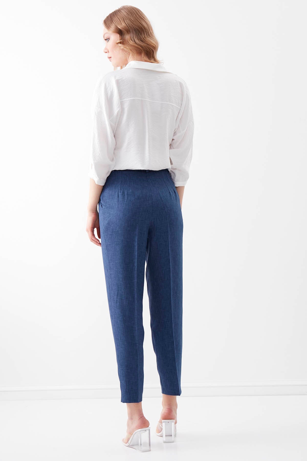 SMALL COVER POCKET  CROP TROUSERS